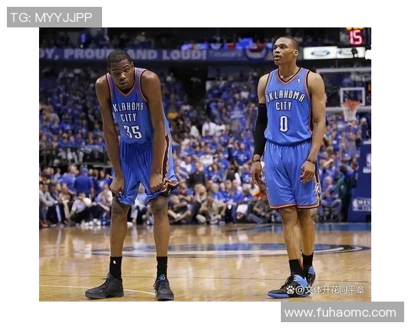 西部决赛激战雷霆对决勇士谁能晋级总决赛争夺荣耀之路 西部决赛激战雷霆对决勇士谁能晋级总决赛争夺荣耀之路