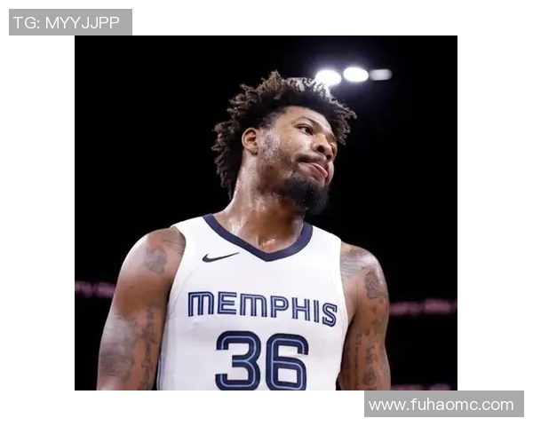 马库斯斯马特在NBA赛场上的坚持与成长之路探秘