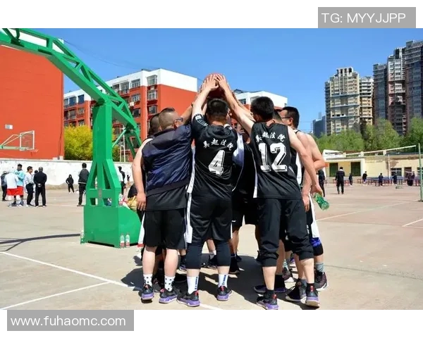 杭州篮球队边路渗透革新探索新战术提升球队整体竞争力